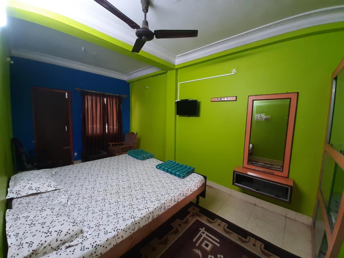 Hotel Lake Queen Rambha Ngoại thất bức ảnh